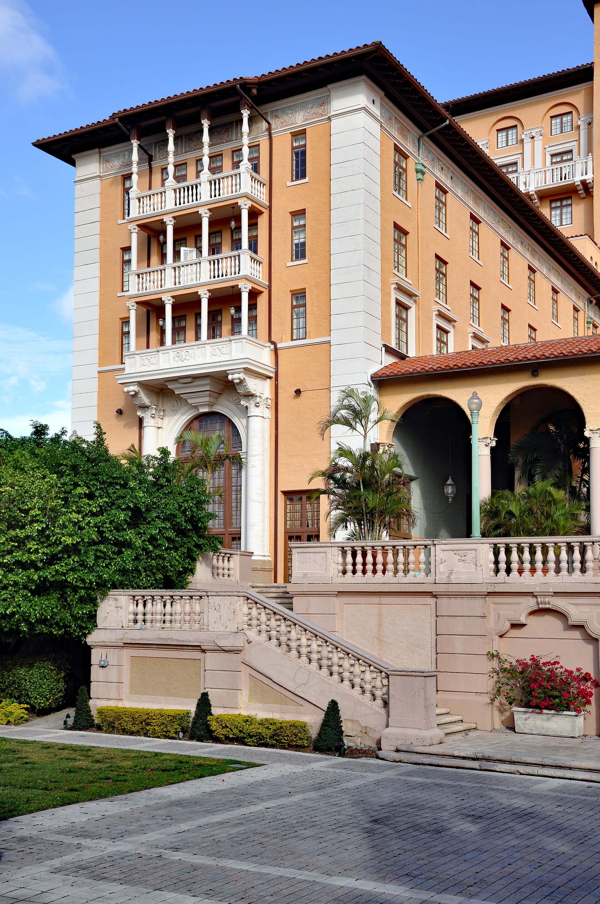 44 Hillside Terrace